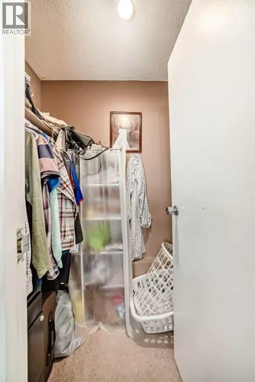 623, 30 Mchugh Court NE