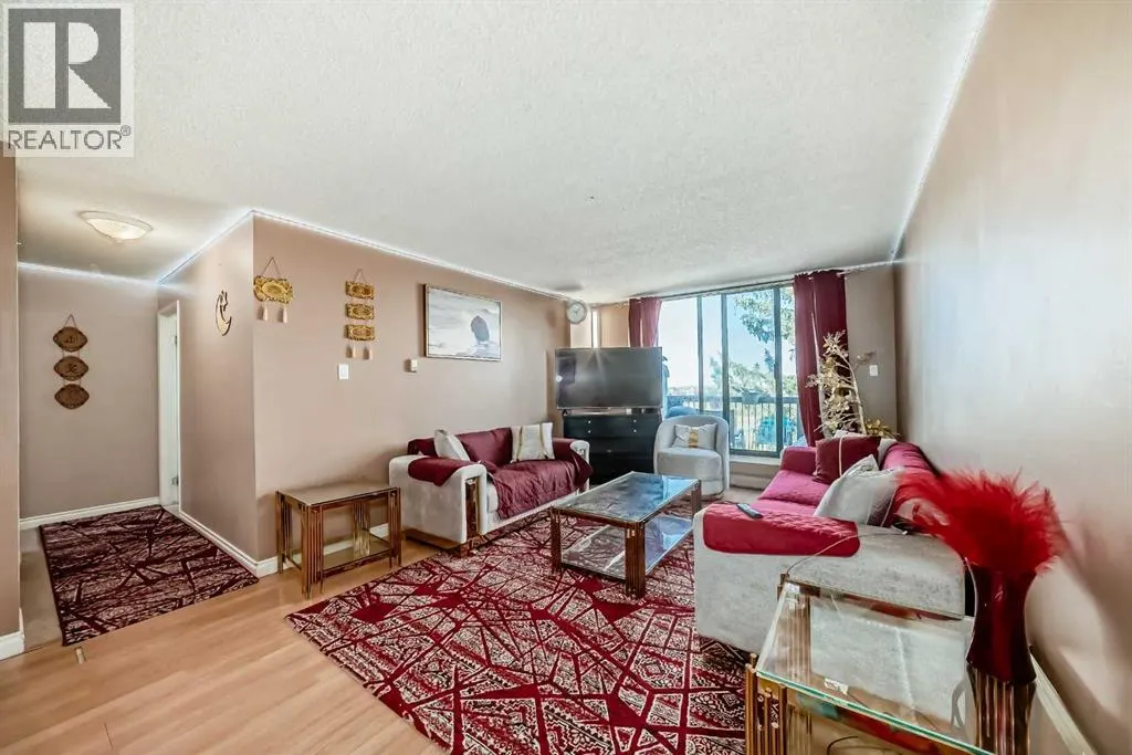 623, 30 Mchugh Court NE