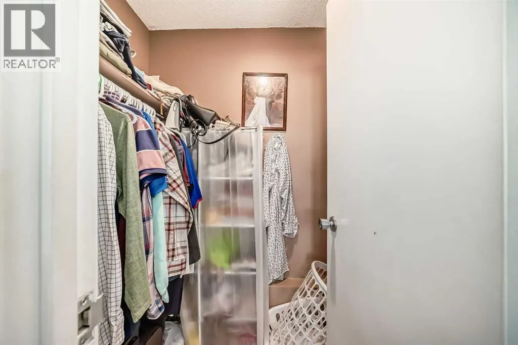 623, 30 Mchugh Court NE