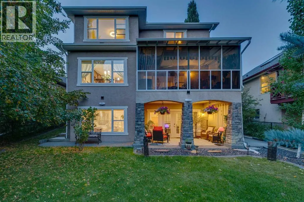 142 Discovery Ridge Boulevard SW