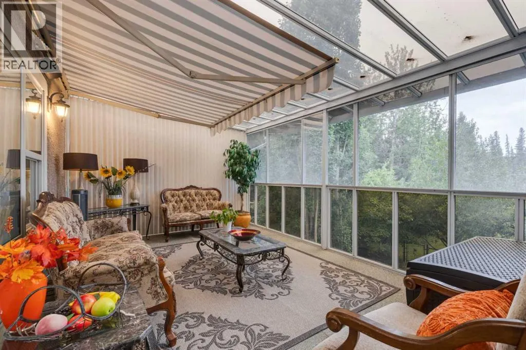 142 Discovery Ridge Boulevard SW
