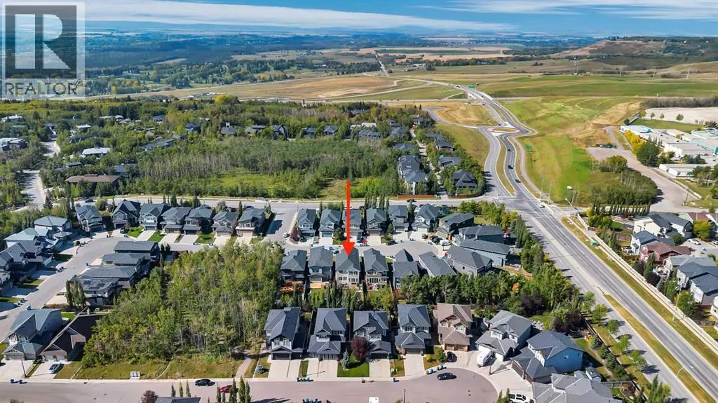 311 Tremblant Heights SW