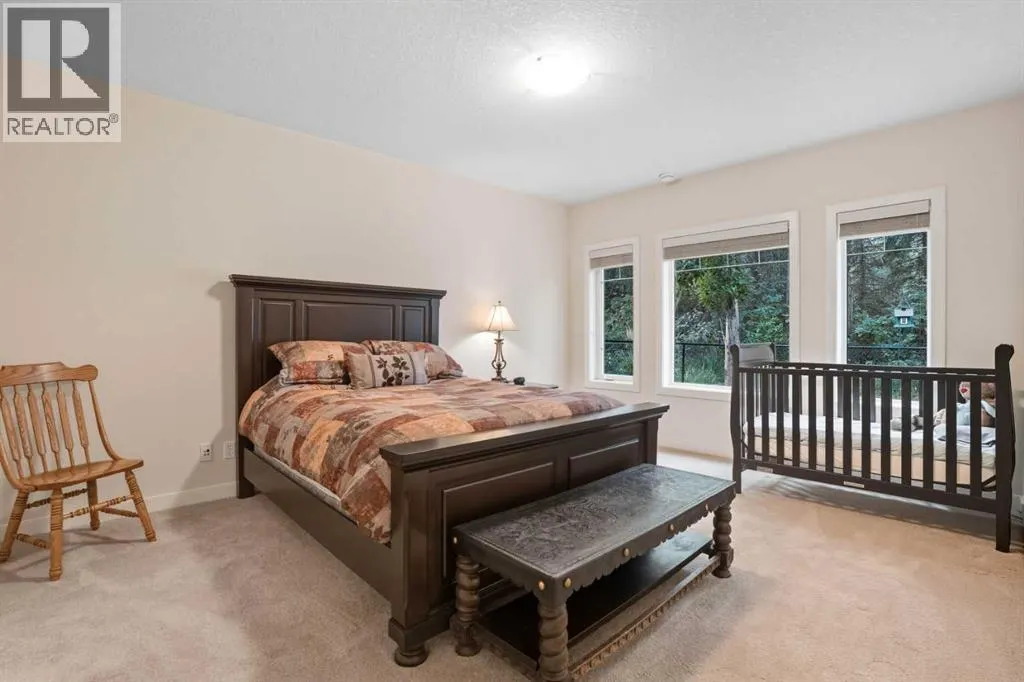 134 Discovery Ridge Boulevard SW