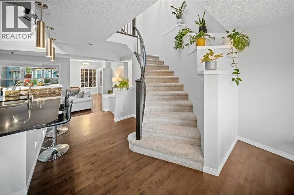 17 Auburn Crest Green SE
