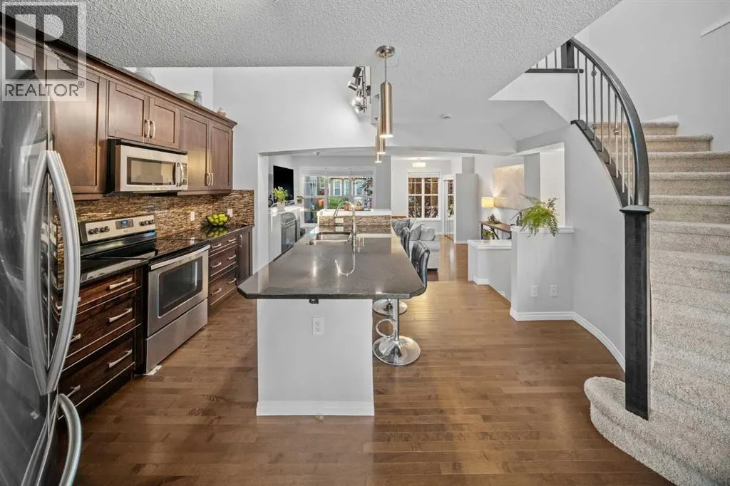 17 Auburn Crest Green SE