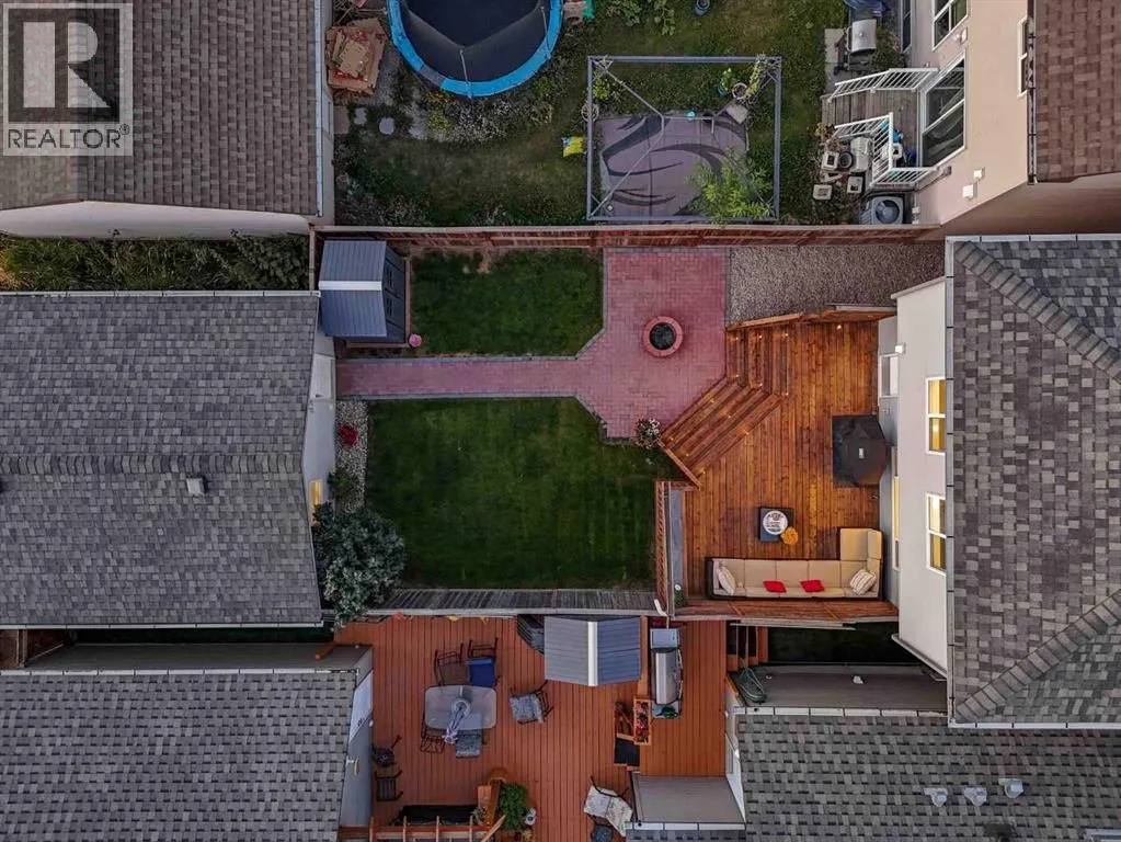 17 Auburn Crest Green SE