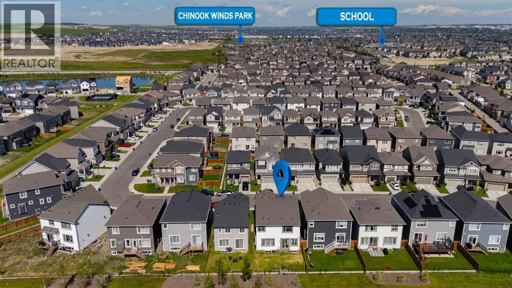 633 Windrow Manor