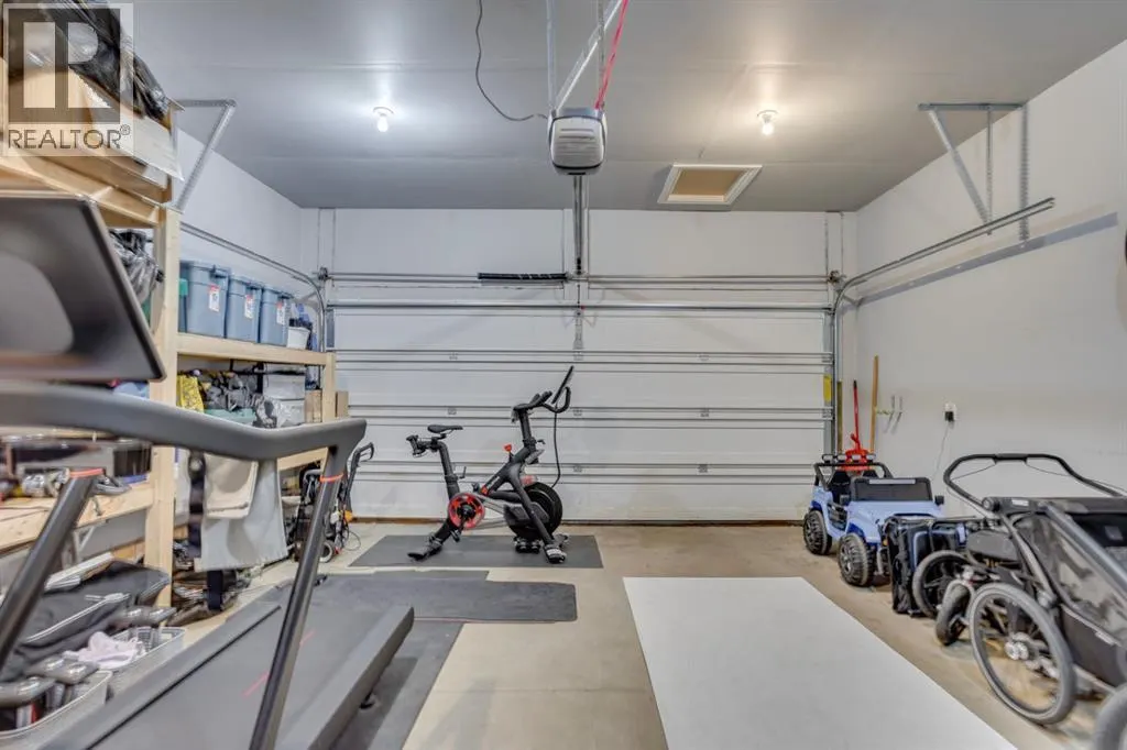 204 Dafoe Way