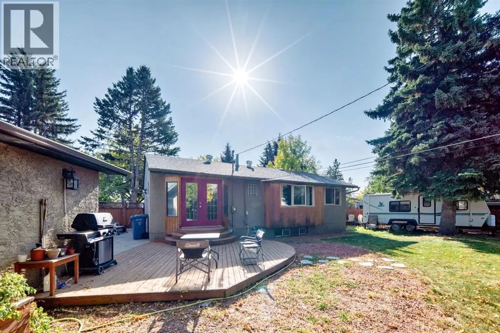 2443 Fir Drive SE