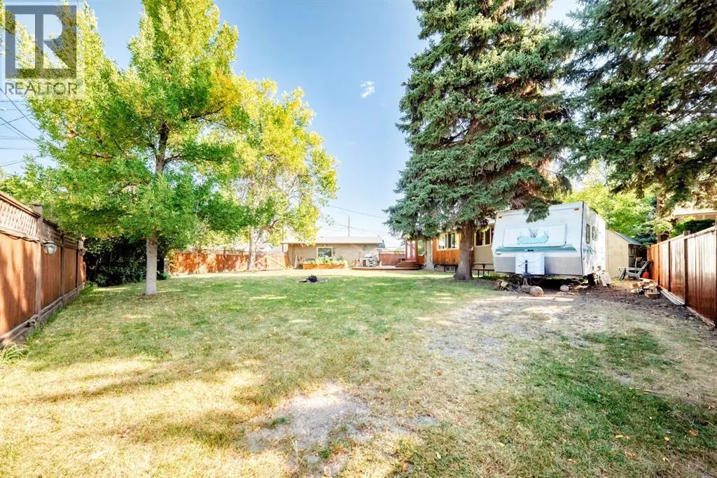 2443 Fir Drive SE