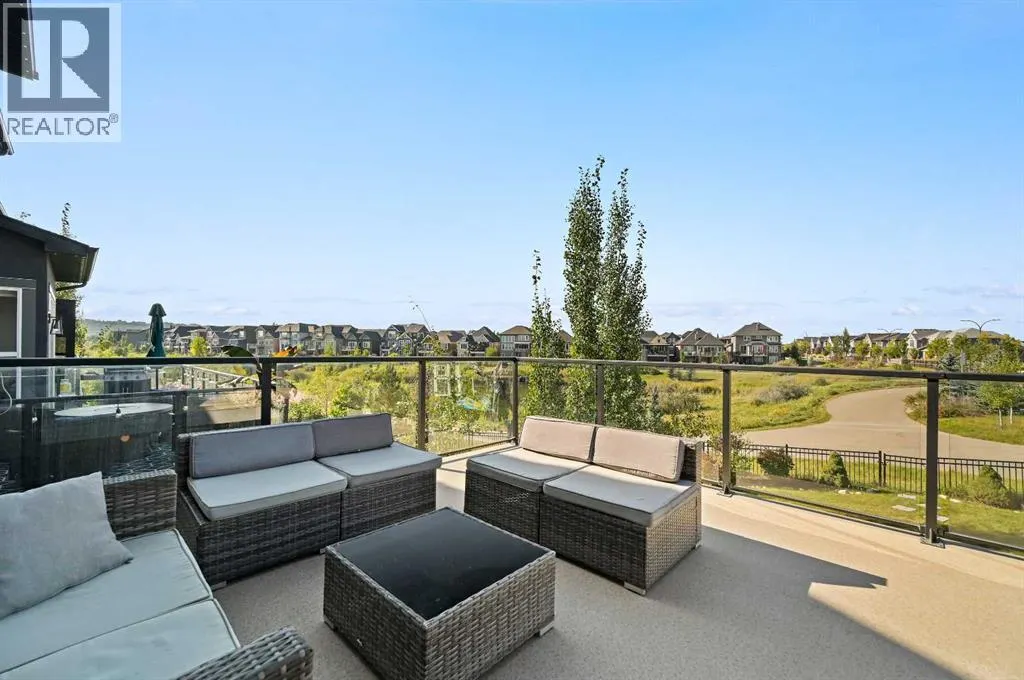 13 Cranbrook Cove SE