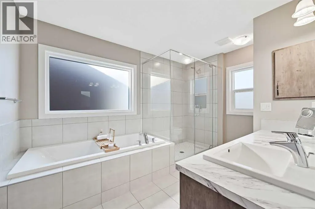 13 Cranbrook Cove SE