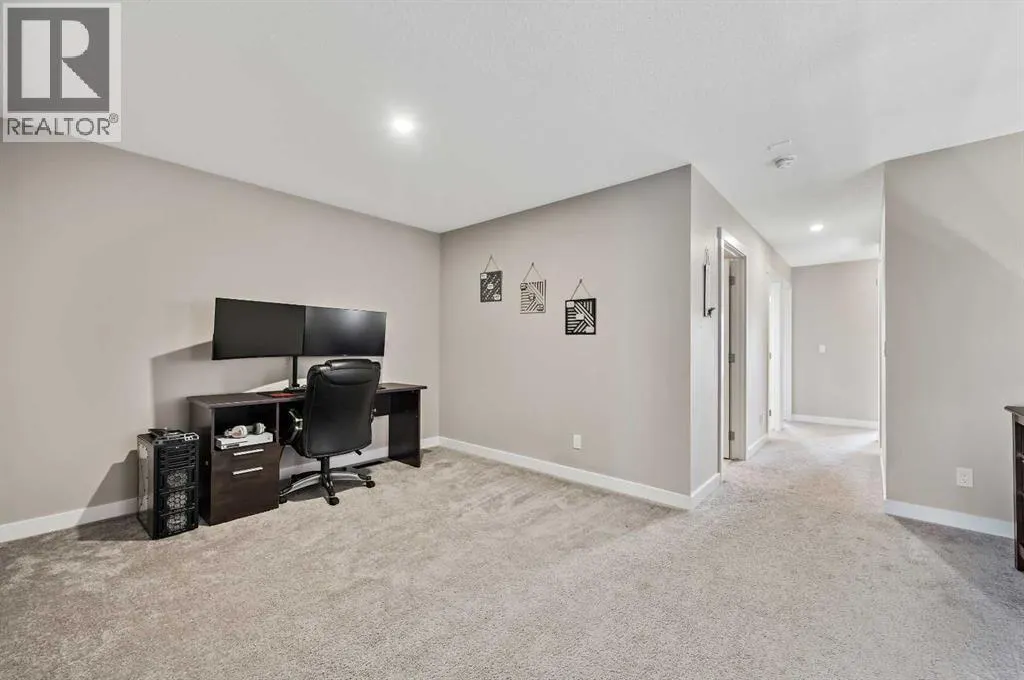 13 Cranbrook Cove SE