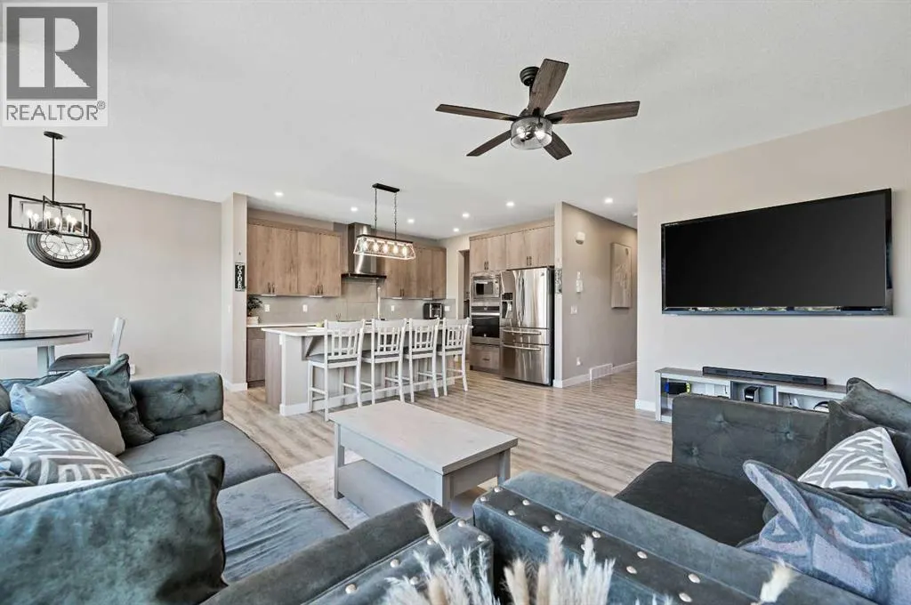 13 Cranbrook Cove SE