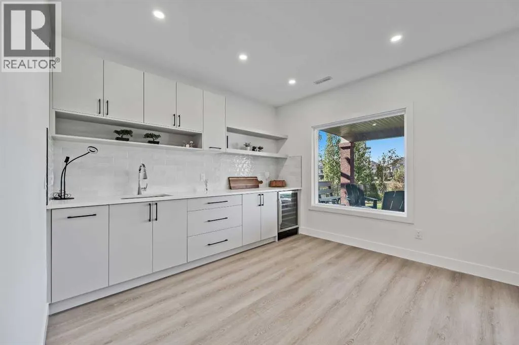 13 Cranbrook Cove SE