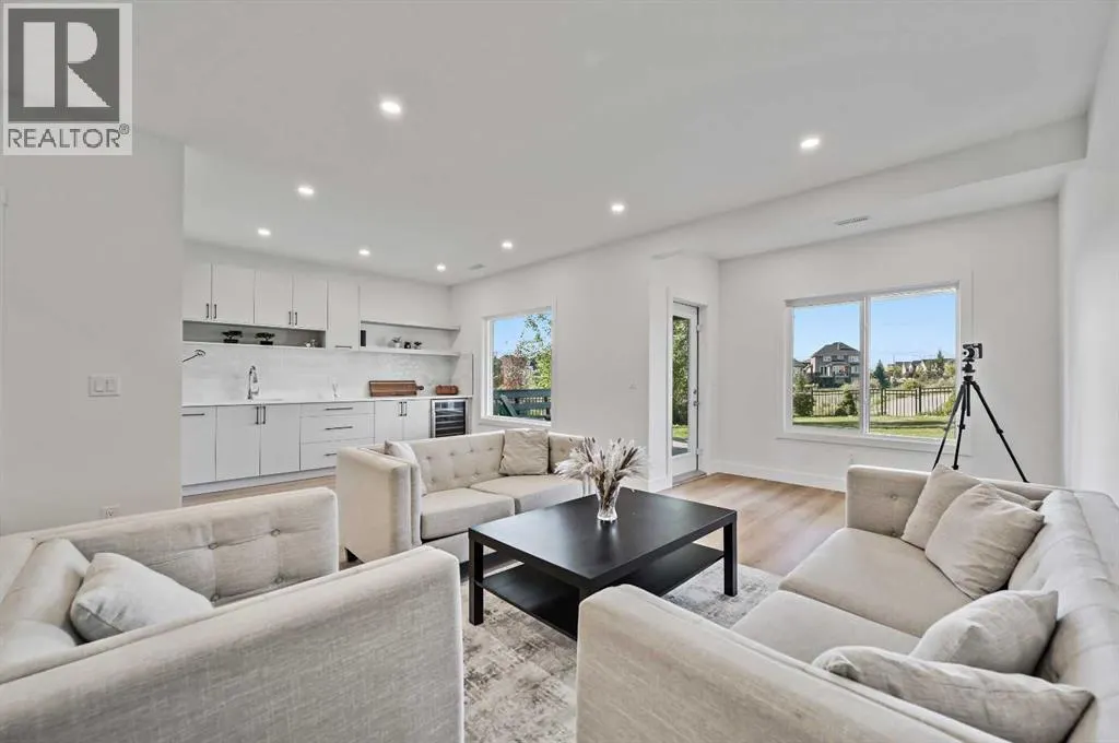 13 Cranbrook Cove SE