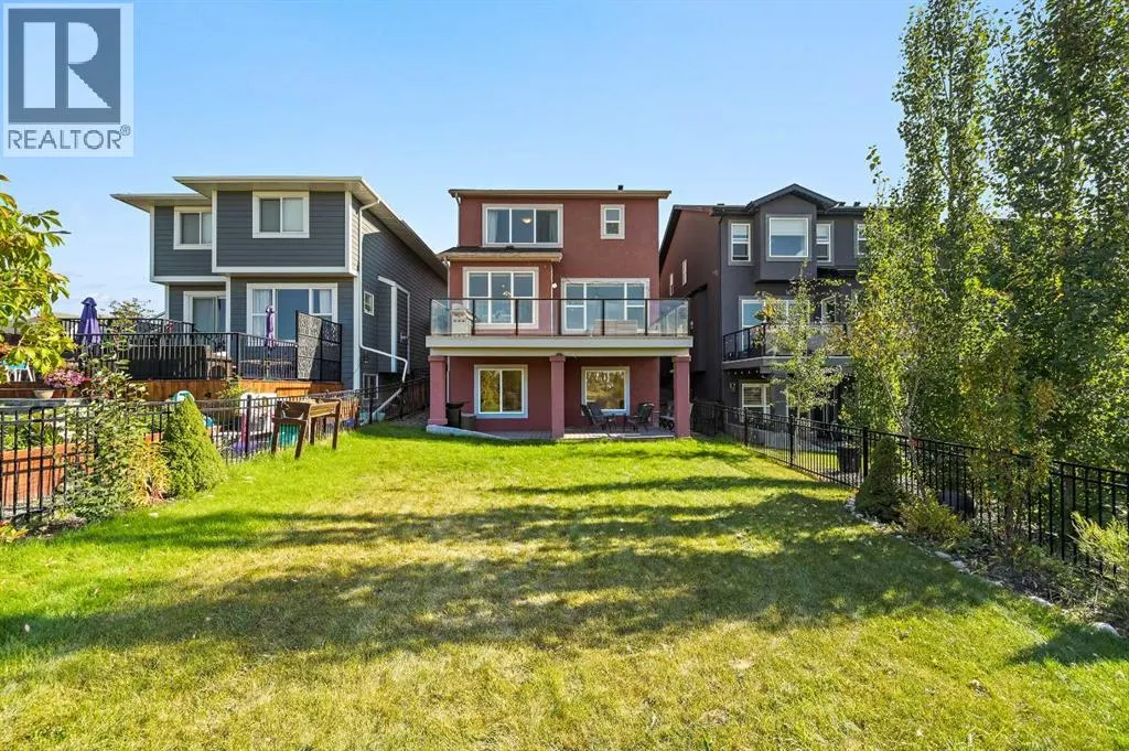 13 Cranbrook Cove SE