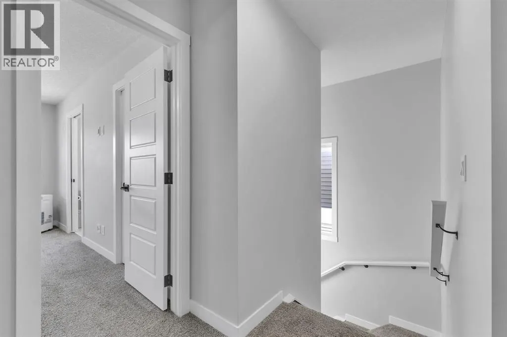 67 Corner Glen Gardens NE