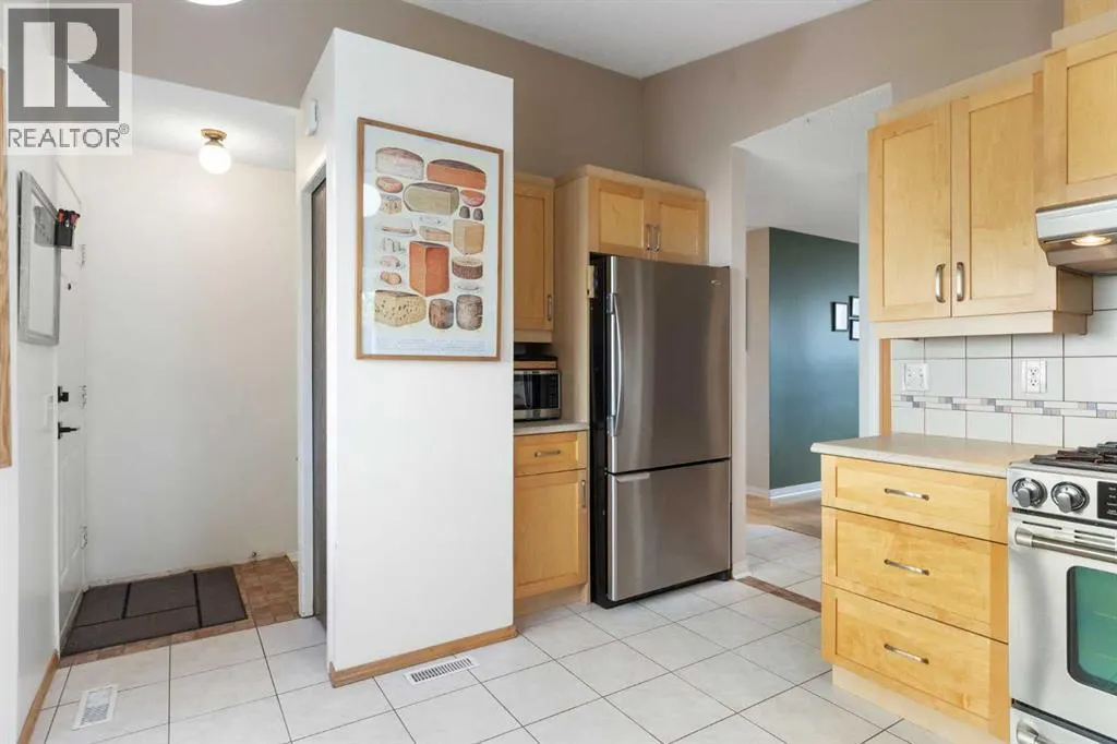 76 Edgedale Drive NW