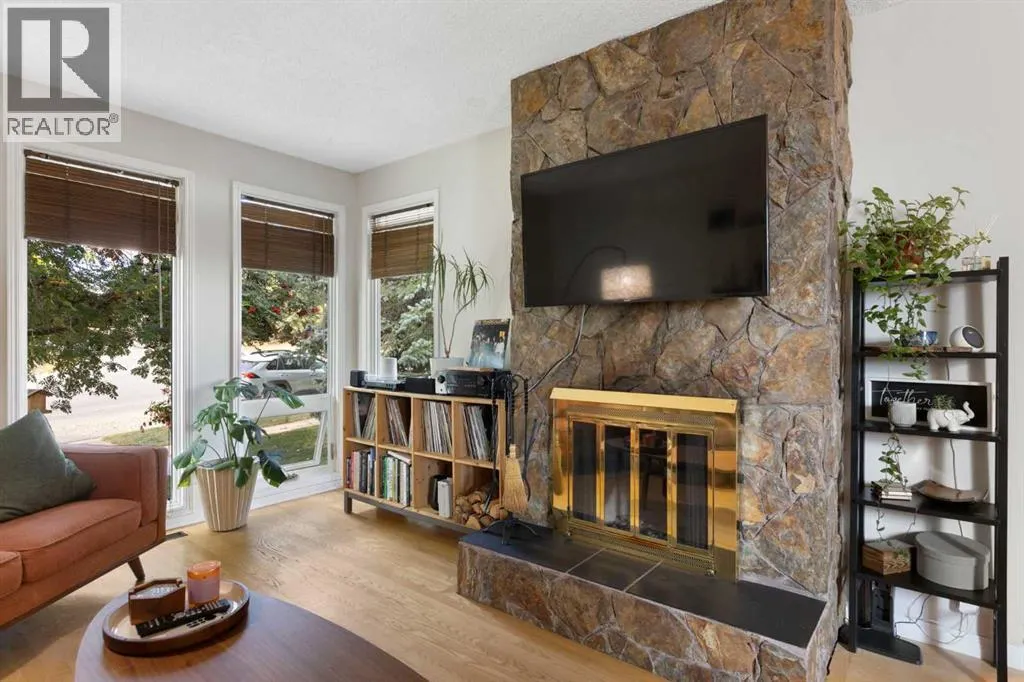76 Edgedale Drive NW