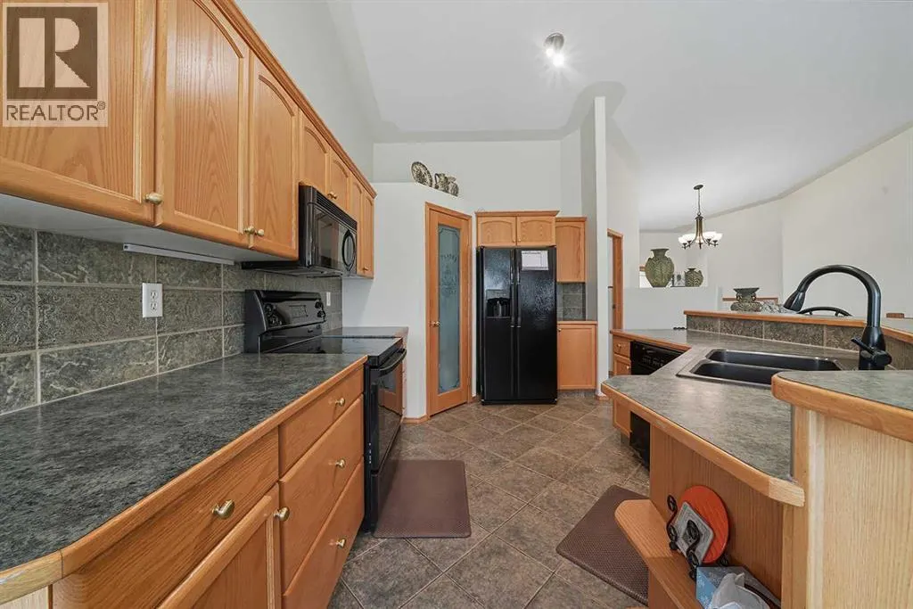 61 Leung Close