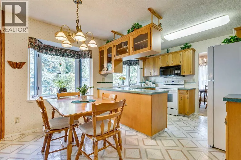 444 Willingdon Boulevard SE
