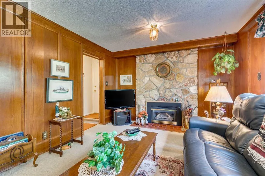 444 Willingdon Boulevard SE