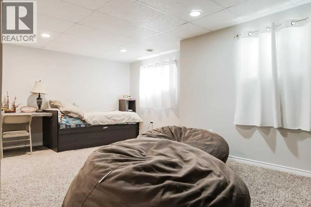 91, 742033 Range Road 53