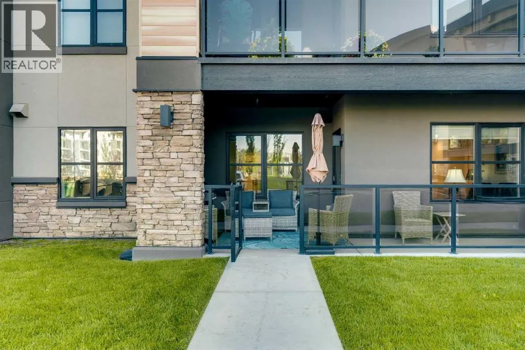 112, 125 Wolf Hollow Crescent SE