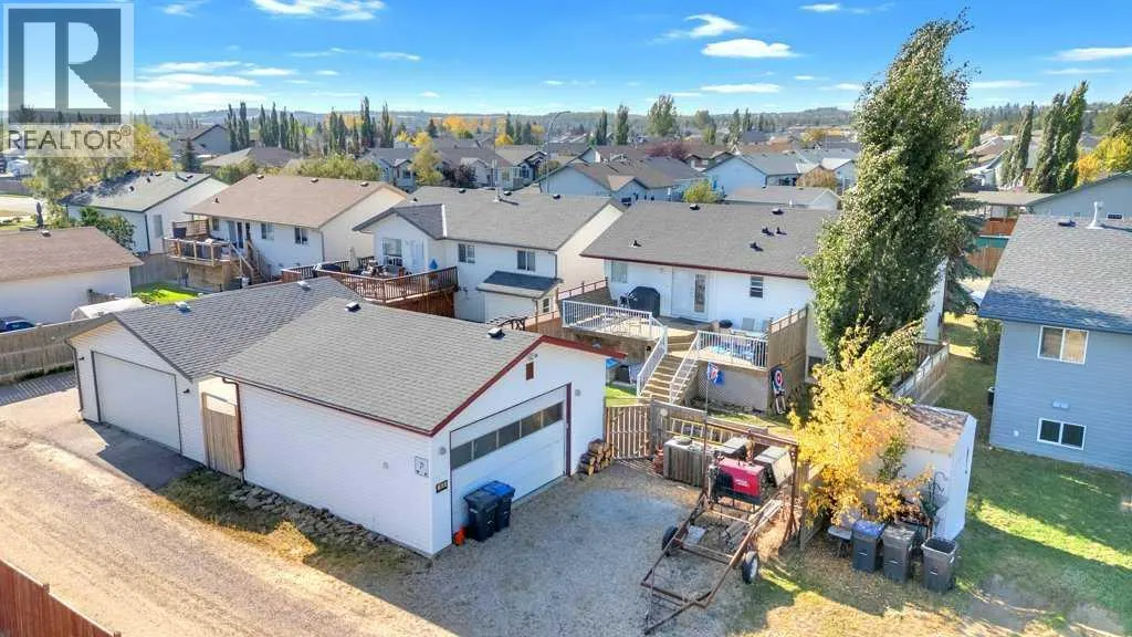 66 Hallgren Drive