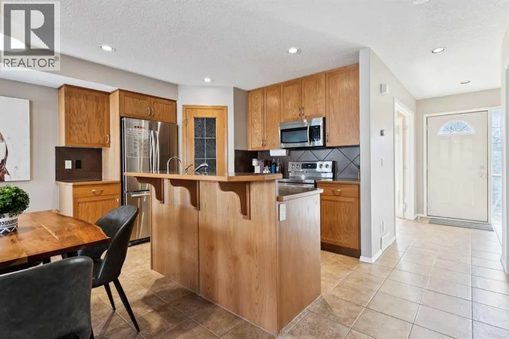 46 Cranberry Close SE