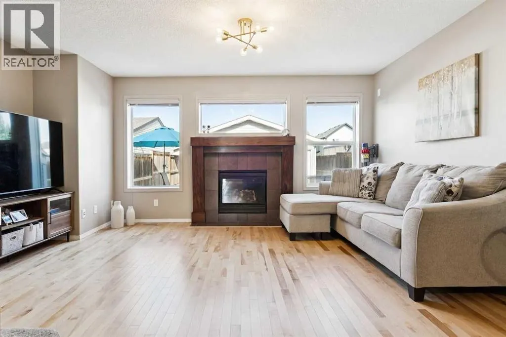 46 Cranberry Close SE