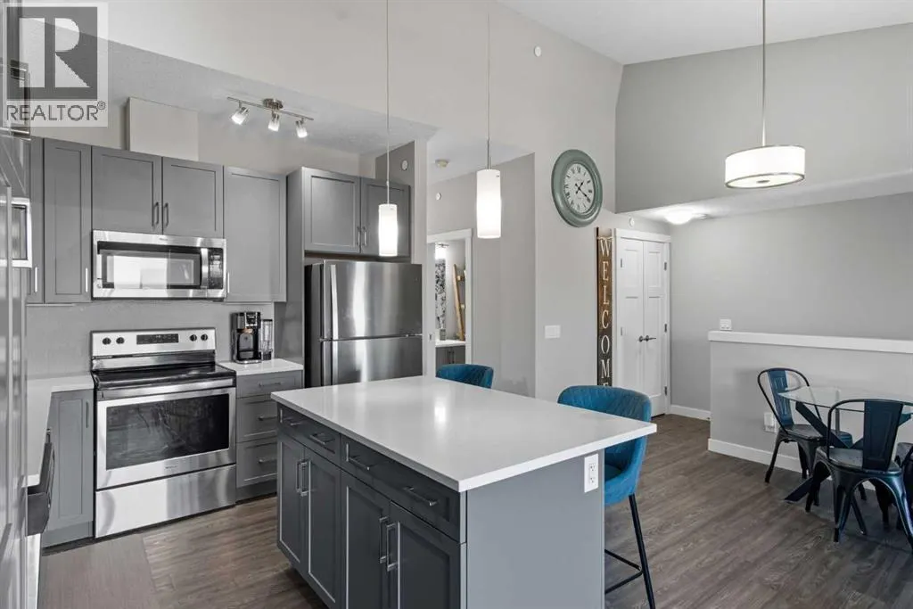 263 Livingston Common NE