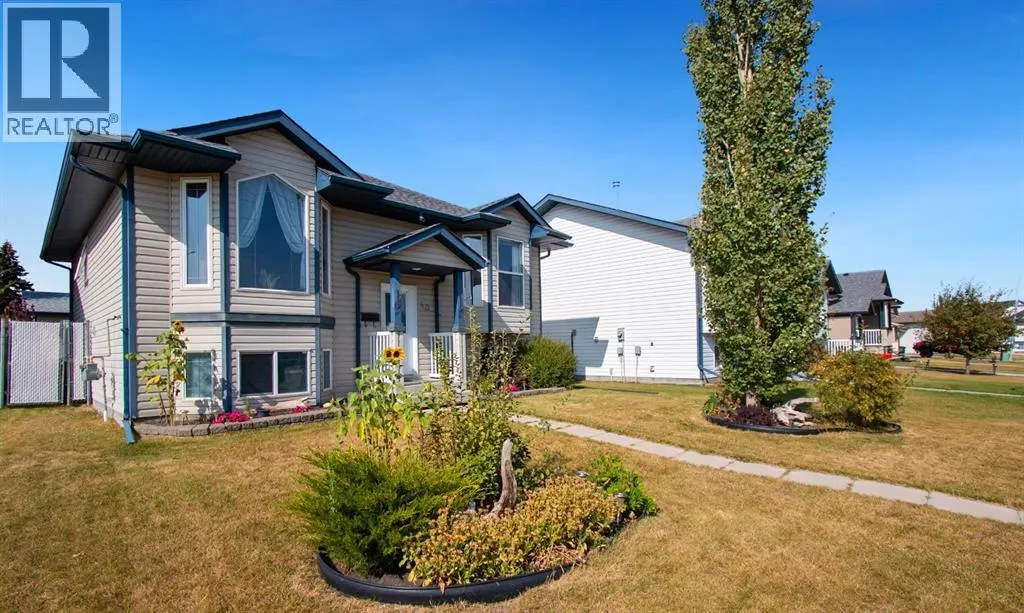40 Douglas Close