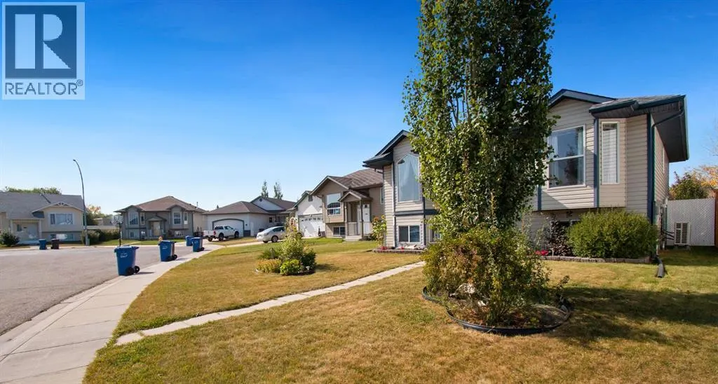 40 Douglas Close
