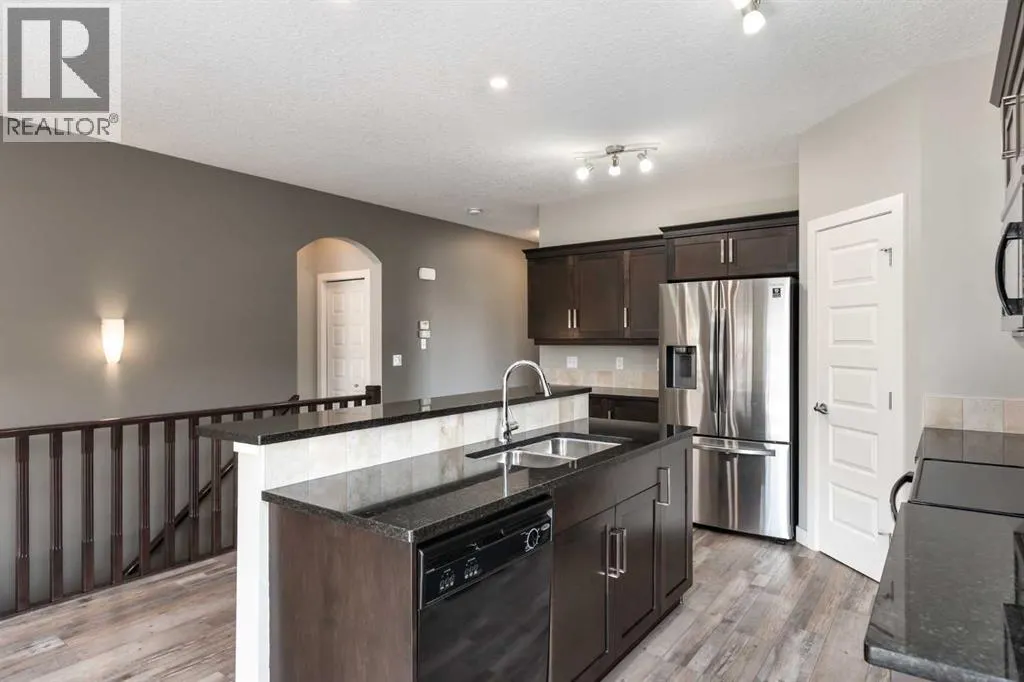 101 Monteith Court SE