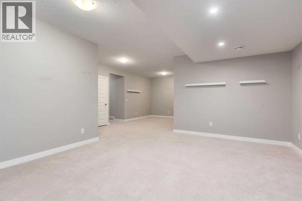 101 Monteith Court SE