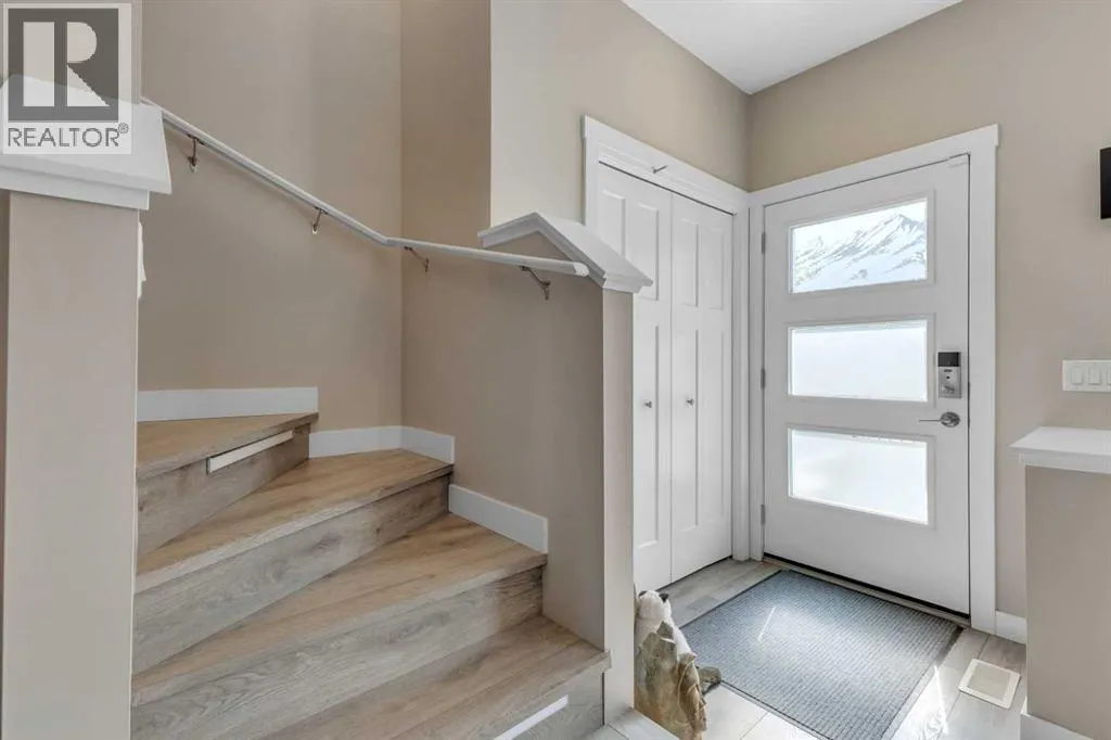 158 Livingston Common NE