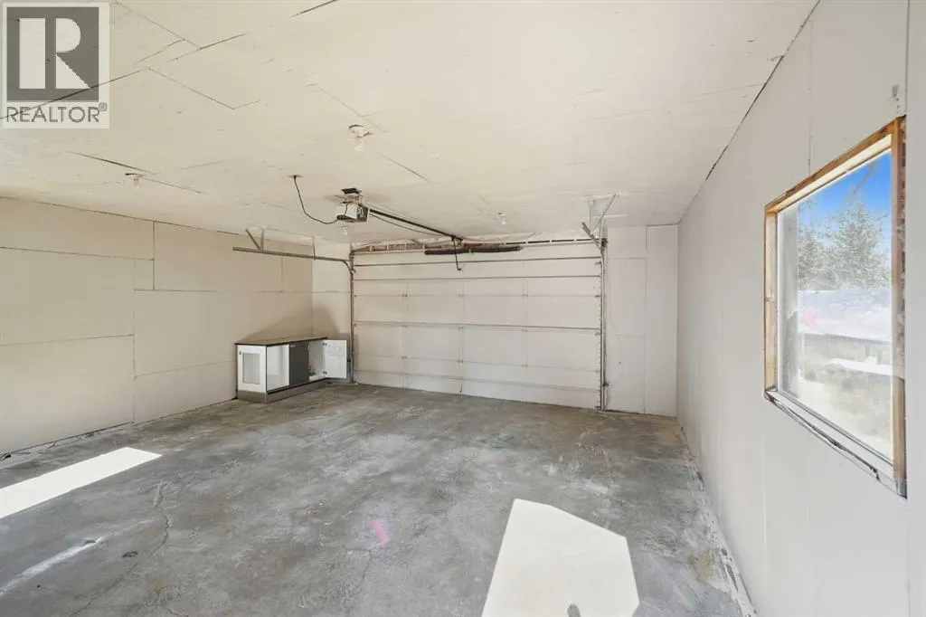 68 Bettenson Street