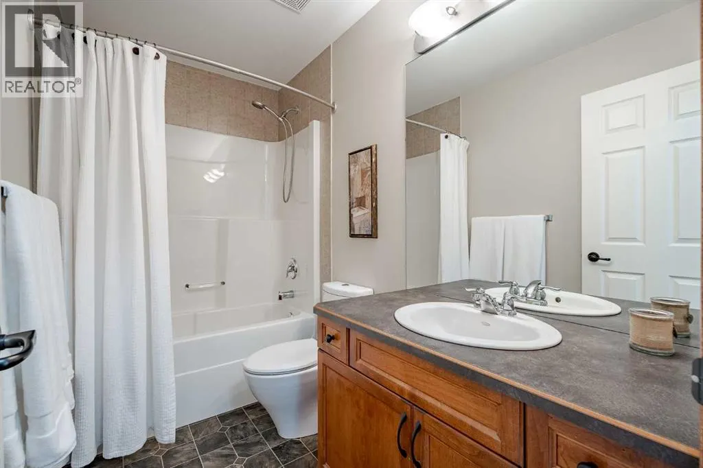 48 ST Moritz Terrace SW