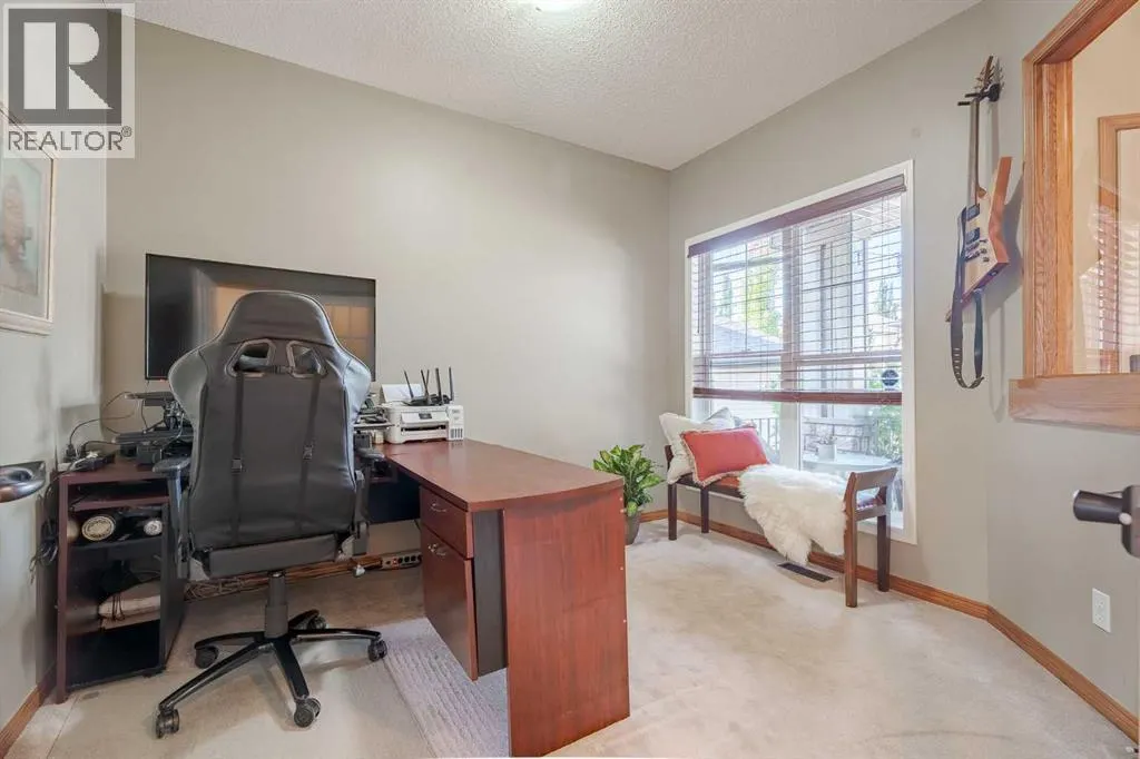 48 ST Moritz Terrace SW