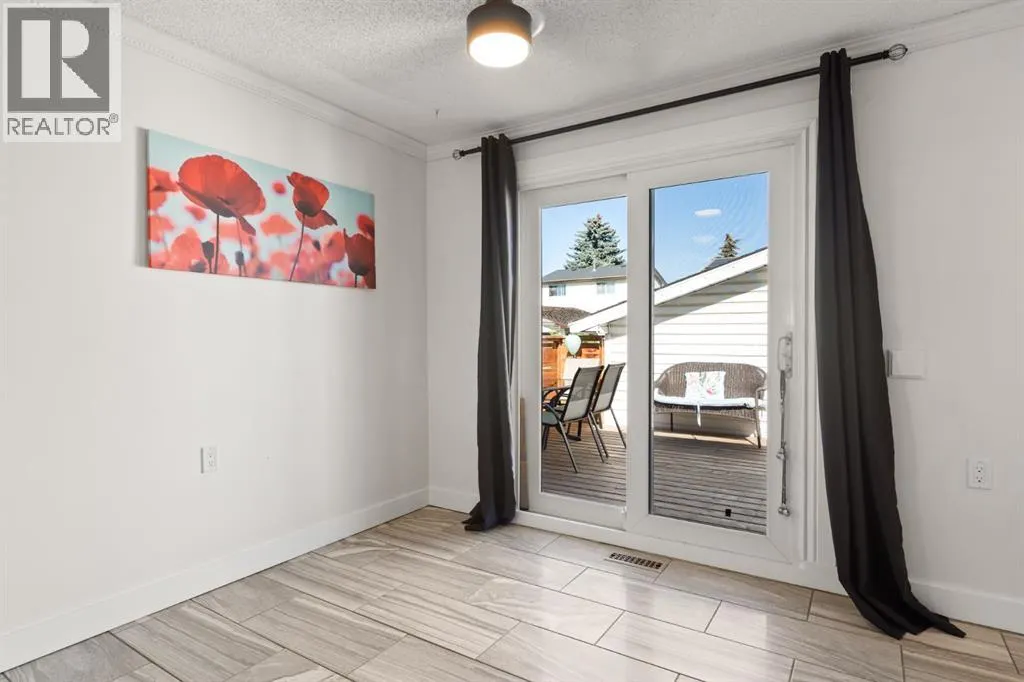 7 Erin Park Bay SE
