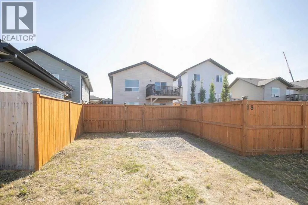 18 Aurora Heights Boulevard