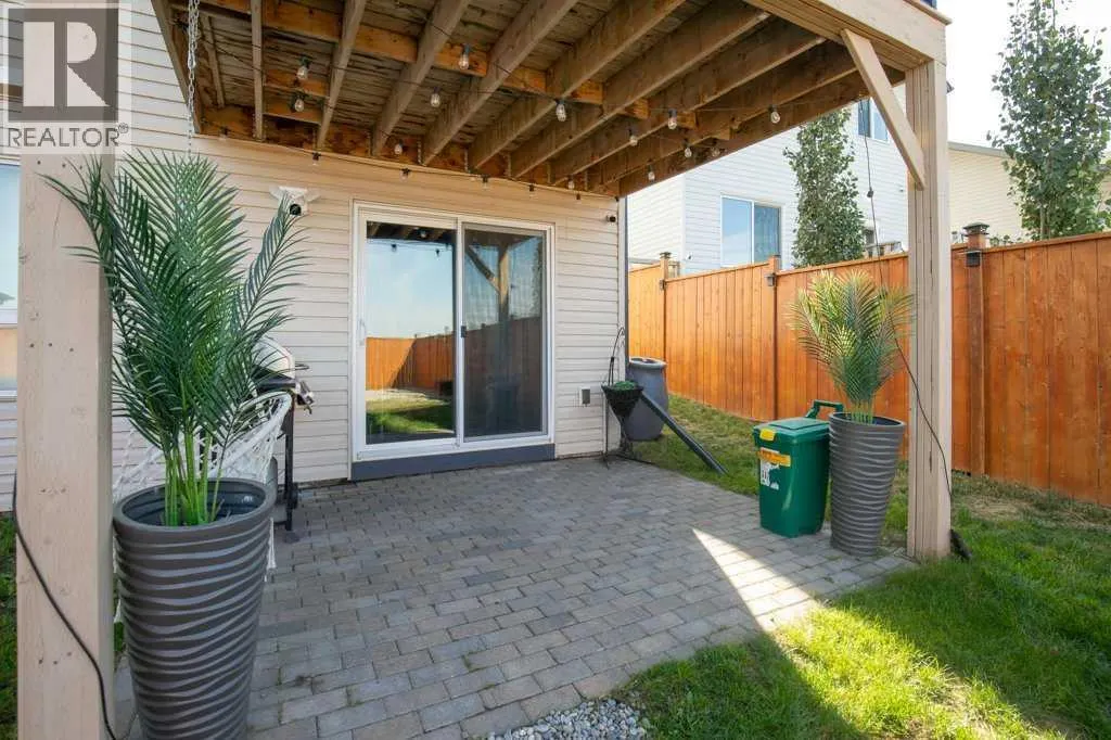18 Aurora Heights Boulevard