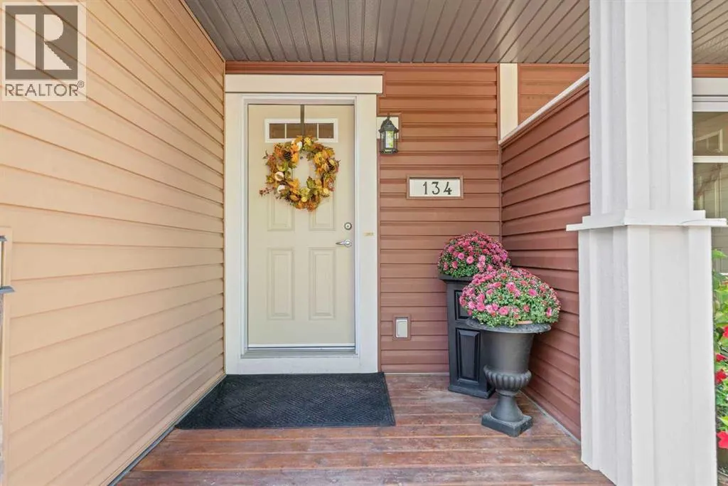 134 Chaparral Valley Gardens SE