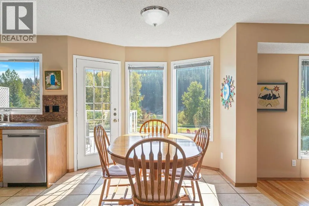 112 Riverview Circle