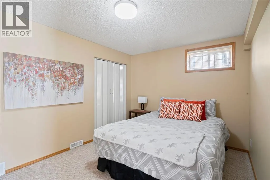 112 Riverview Circle
