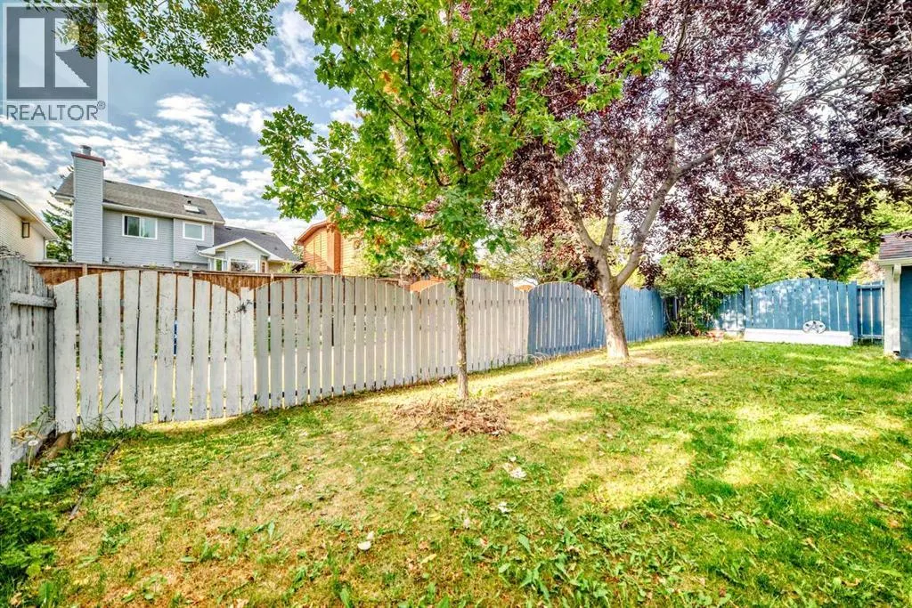 1235 Sandpiper Road NW