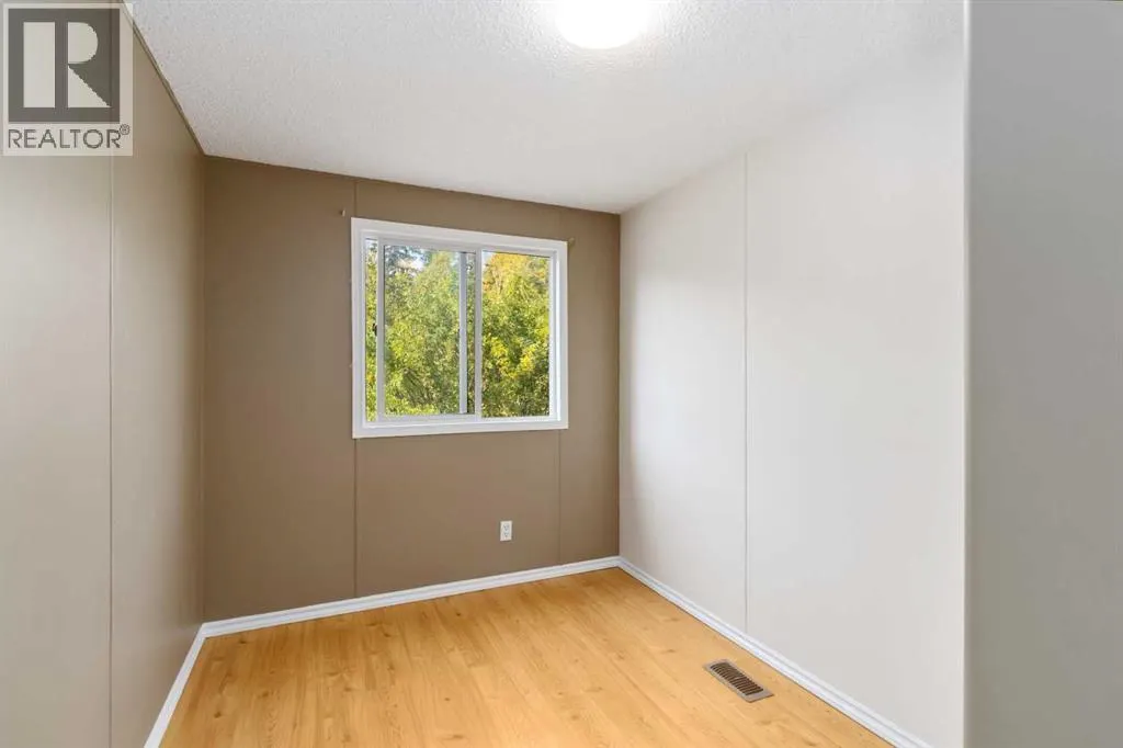 129 Tamarack Way