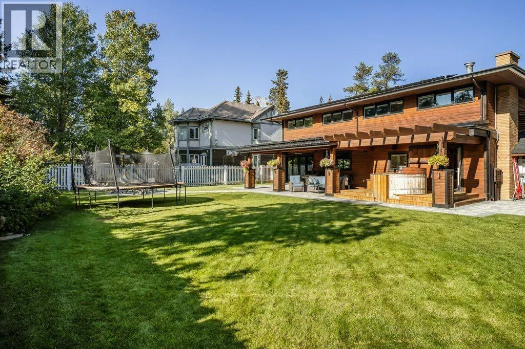 115 Spray Avenue